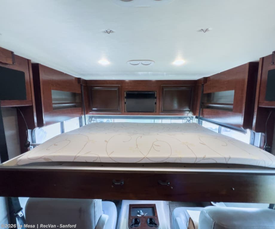 Used 2018 Fleetwood Southwind 35K available in Sanford, Florida