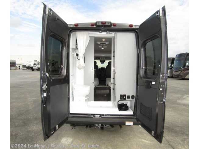 2024 Dazzle 2LB by Thor Motor Coach from La Mesa | RecVan - Port St. Lucie in  Port St. Lucie, Florida