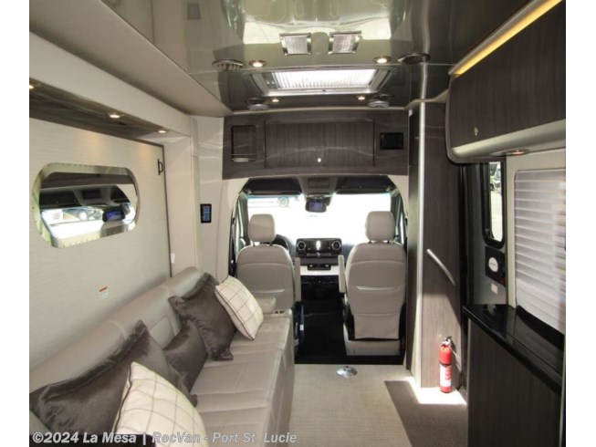 2021 Atlas MURPHY SUITE by Airstream from La Mesa | RecVan - Port St. Lucie in  Port St. Lucie, Florida
