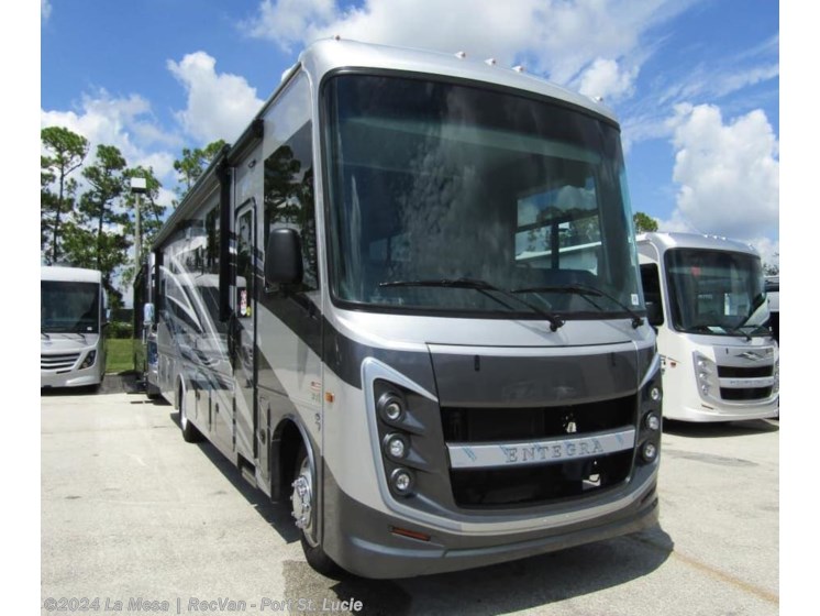 New 2023 Entegra Coach Vision XL 34G available in Port St. Lucie, Florida
