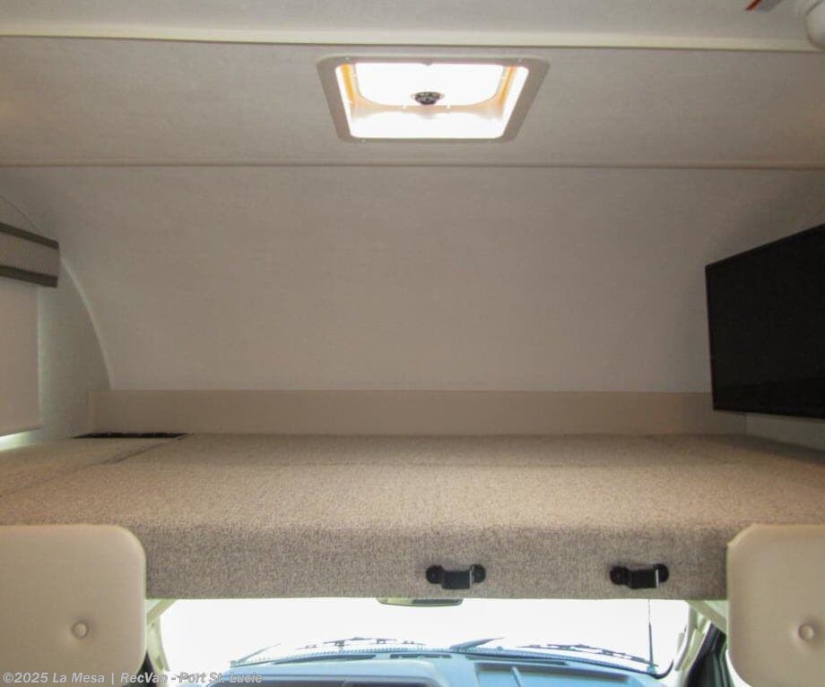 New 2026 Thor Motor Coach Chateau 21Z available in Port St. Lucie, Florida