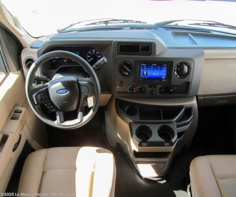 2026 Thor Motor Coach Chateau 21Z - New Class C For Sale by La Mesa | RecVan - Port St. Lucie in Port St. Lucie, Florida