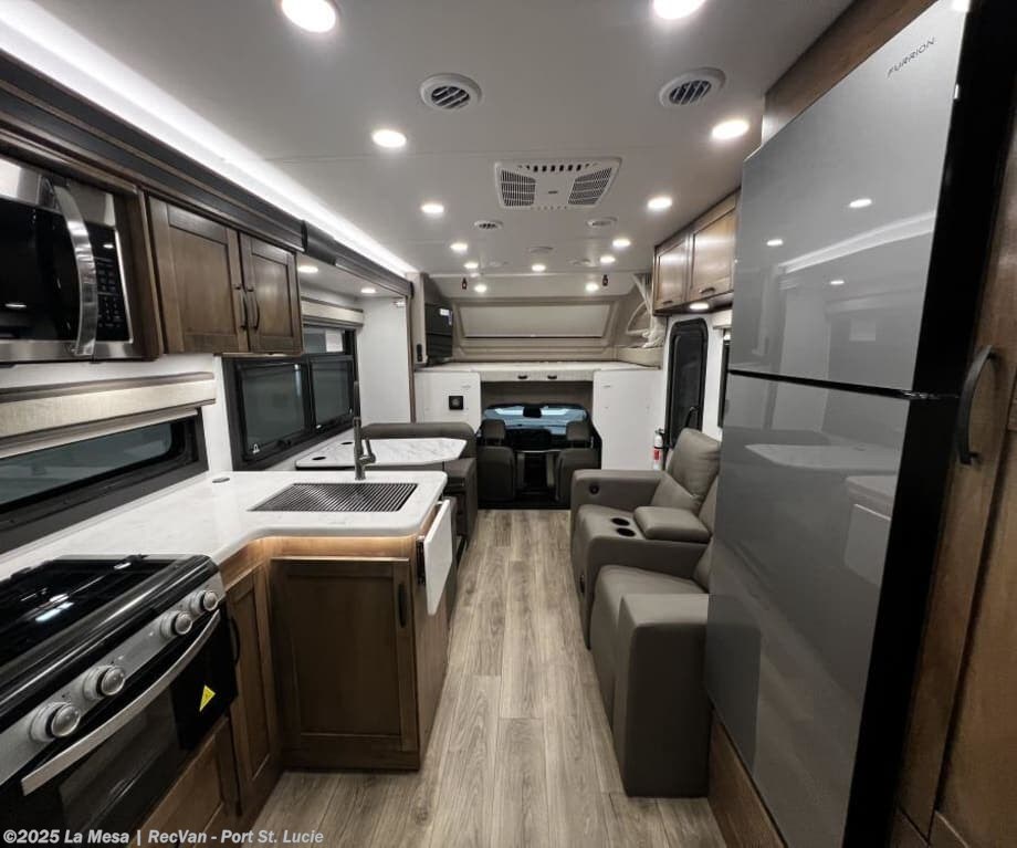 2026 Esteem XL 32U-XL-GSE by Entegra Coach from La Mesa | RecVan - Port St. Lucie in Port St. Lucie, Florida