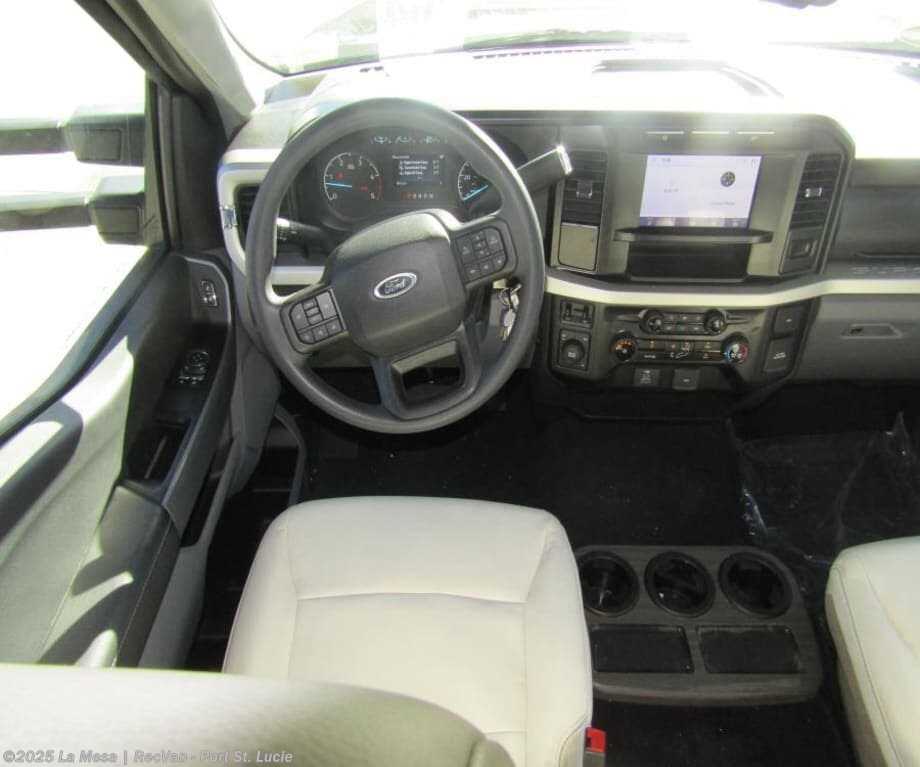 2025 Thor Motor Coach Omni Trail X32 - New Class C For Sale by La Mesa | RecVan - Port St. Lucie in Port St. Lucie, Florida