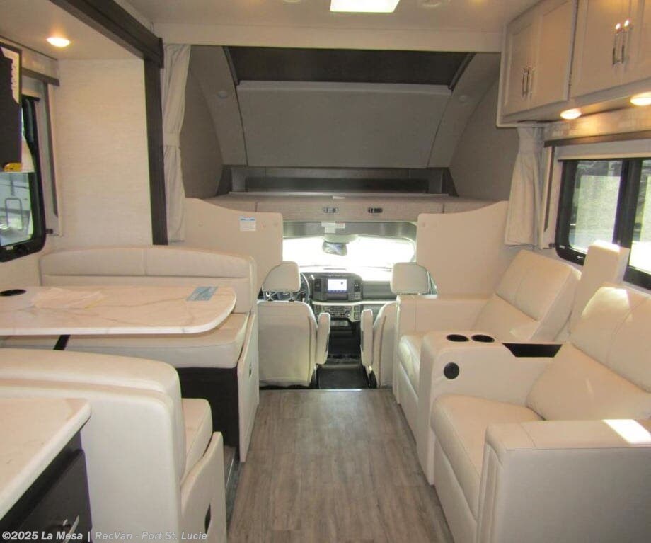 2025 Omni Trail X32 by Thor Motor Coach from La Mesa | RecVan - Port St. Lucie in Port St. Lucie, Florida