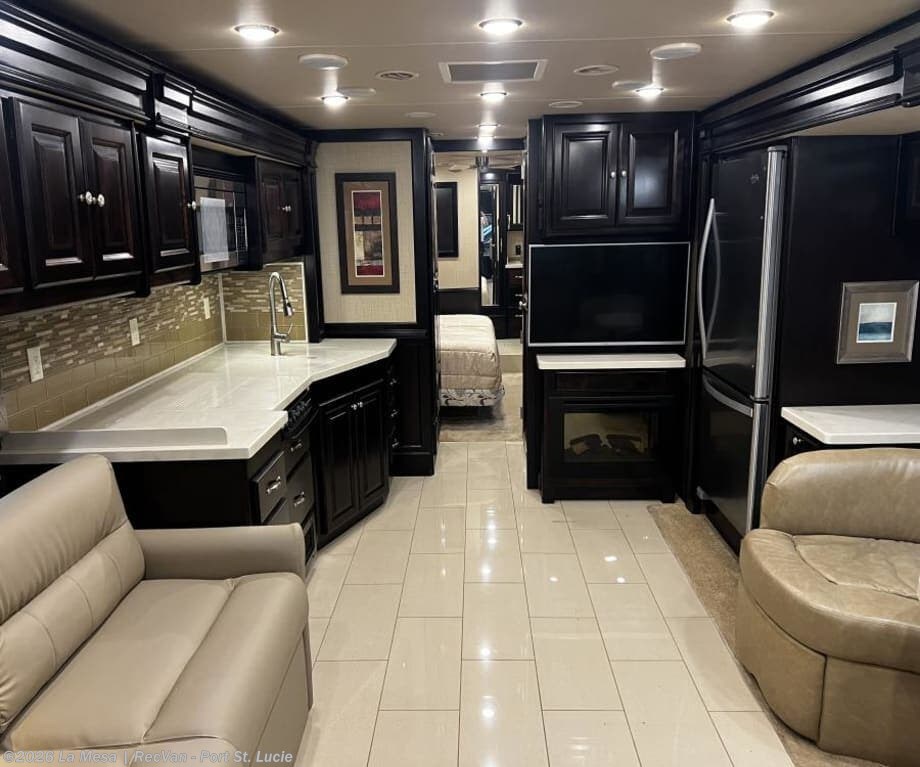2016 Allegro Red 38QRA by Tiffin from La Mesa | RecVan - Port St. Lucie in Port St. Lucie, Florida