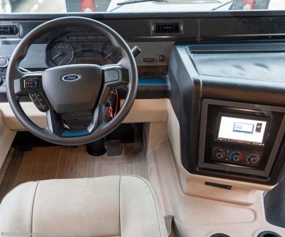 2023 Jayco Precept 31UL - Used Class A For Sale by La Mesa | RecVan - Port St. Lucie in Port St. Lucie, Florida