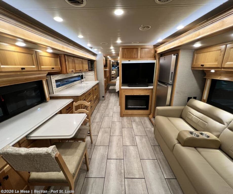 Used 2022 Tiffin BREEZE 31BR available in Port St. Lucie, Florida