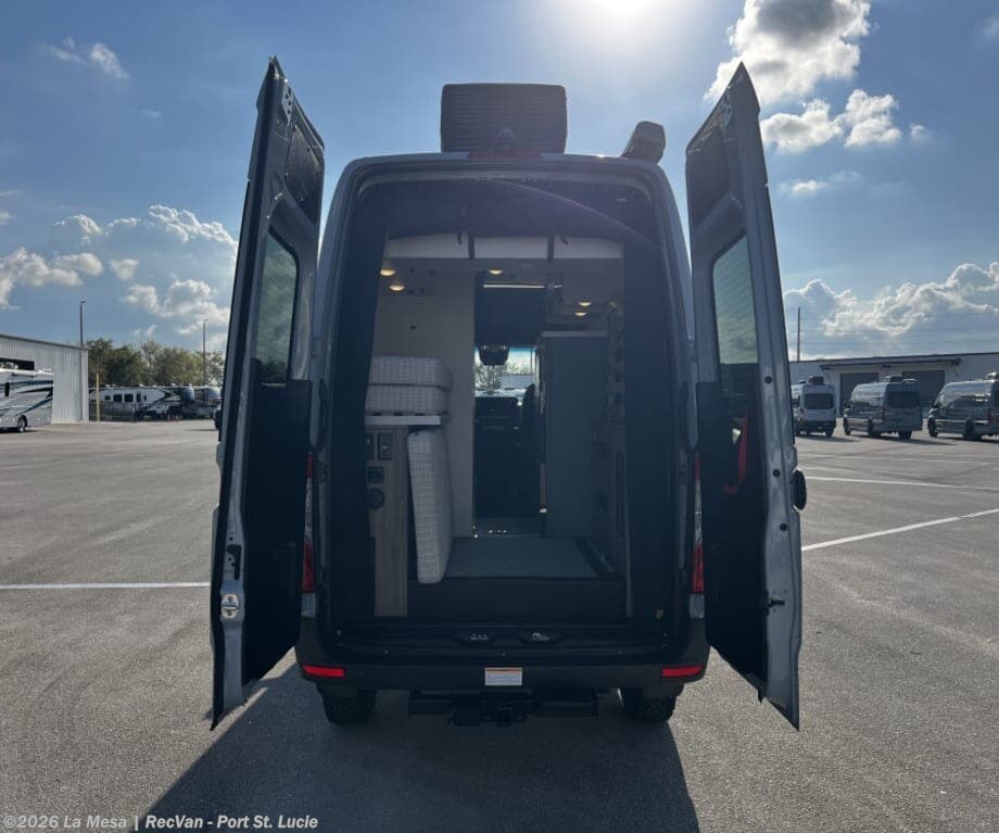 2025 Thor Motor Coach EDDIE BAUER 19EB - Used Class B For Sale by La Mesa | RecVan - Port St. Lucie in Port St. Lucie, Florida