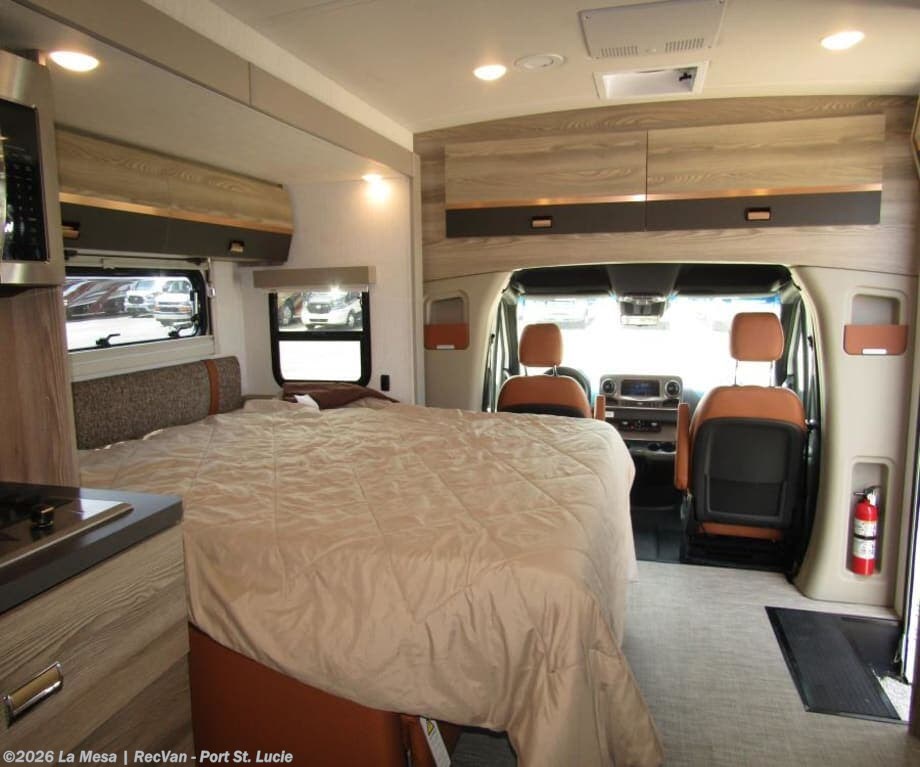 2025 View WM524T by Winnebago from La Mesa | RecVan - Port St. Lucie in Port St. Lucie, Florida