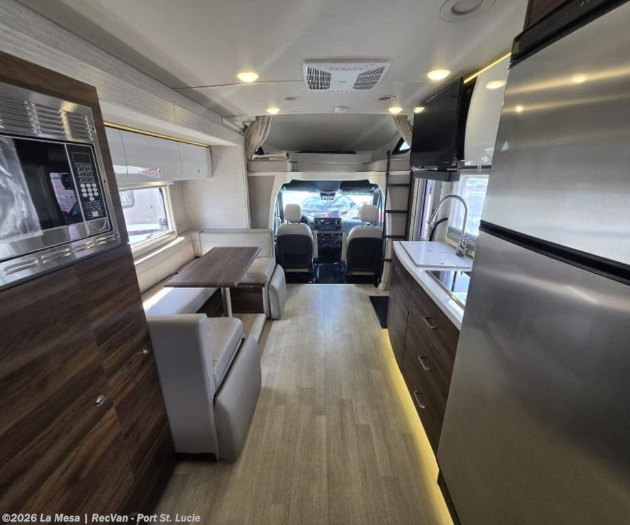 2022 View 24J by Winnebago from La Mesa | RecVan - Port St. Lucie in Port St. Lucie, Florida