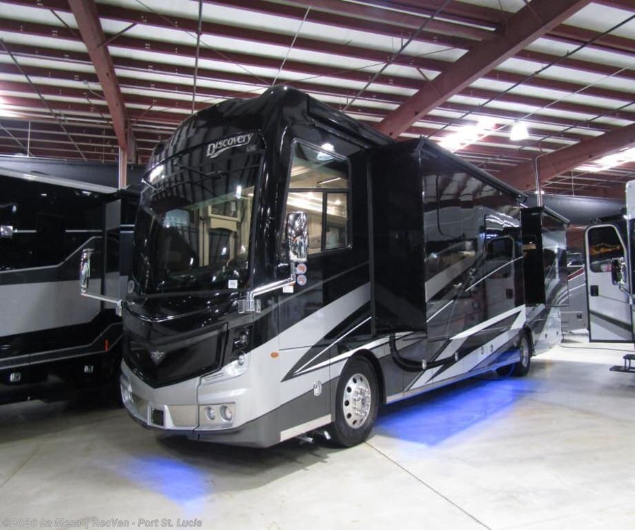 2026 Fleetwood Discovery LXE 40M-LXE - New Class A For Sale by La Mesa | RecVan - Port St. Lucie in Port St. Lucie, Florida