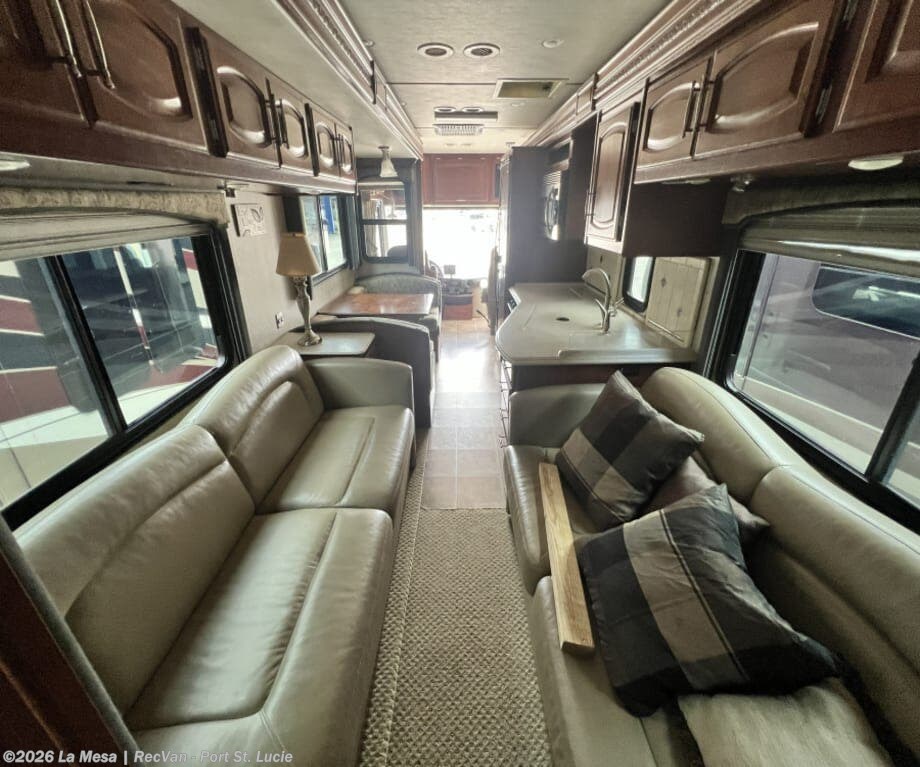 2008 Excursion 40X by Fleetwood from La Mesa | RecVan - Port St. Lucie in Port St. Lucie, Florida