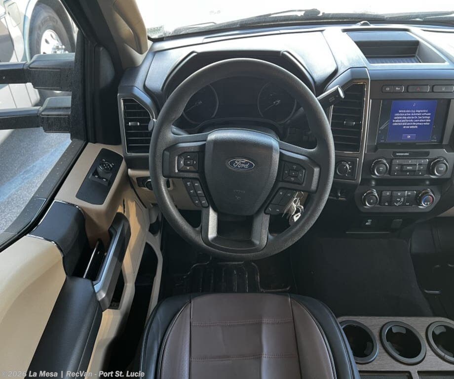 2021 Thor Motor Coach Omni MHC SV34 - Used Class C For Sale by La Mesa | RecVan - Port St. Lucie in Port St. Lucie, Florida