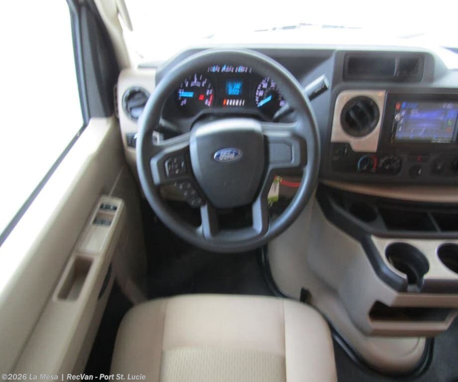 2022 Thor Motor Coach Chateau 25V - Used Class C For Sale by La Mesa | RecVan - Port St. Lucie in Port St. Lucie, Florida