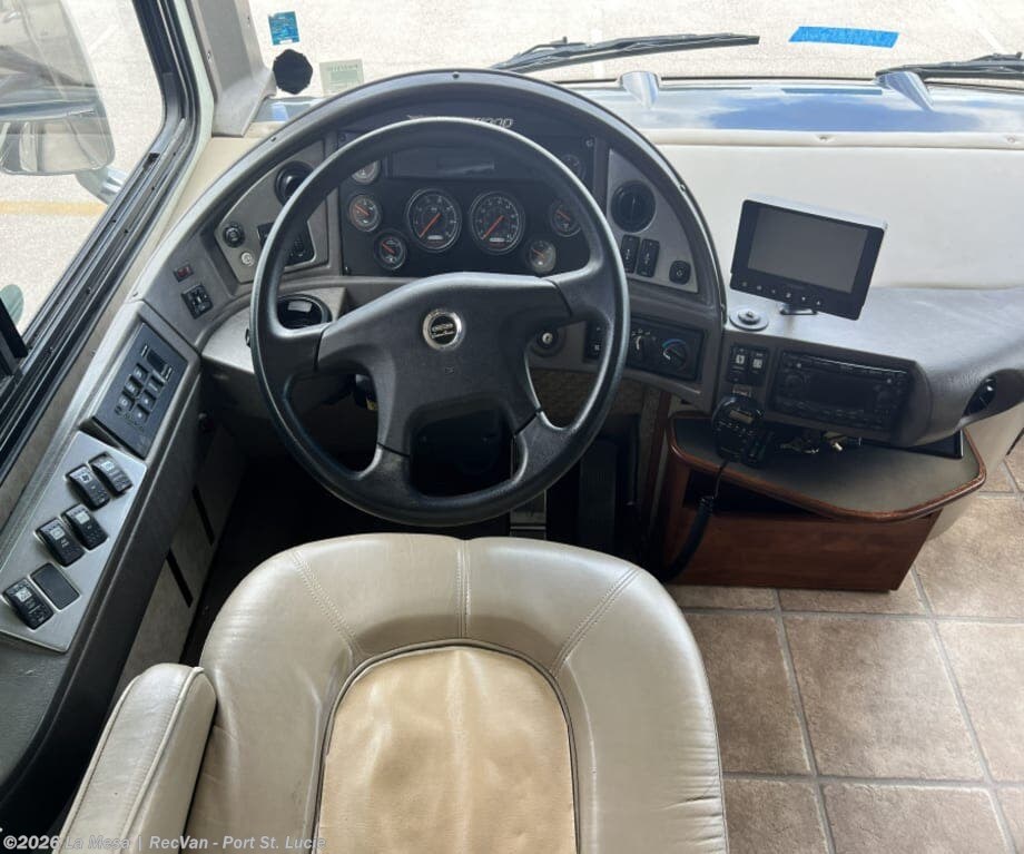 2008 Fleetwood Excursion 40X - Used Class A For Sale by La Mesa | RecVan - Port St. Lucie in Port St. Lucie, Florida