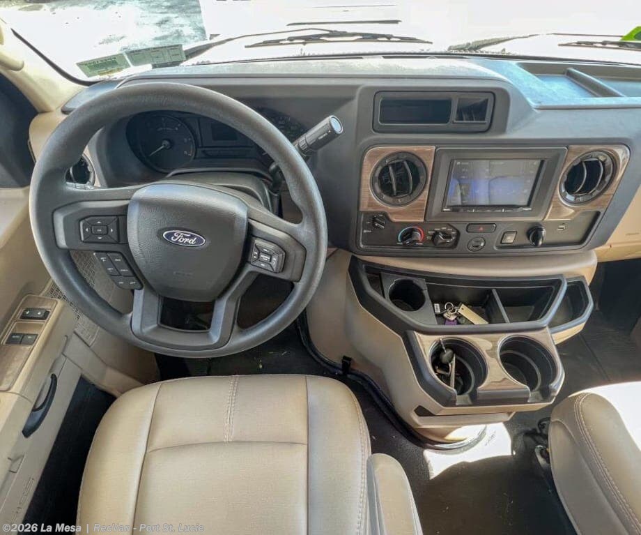 2024 Thor Motor Coach Chateau 26X - Used Class C For Sale by La Mesa | RecVan - Port St. Lucie in Port St. Lucie, Florida