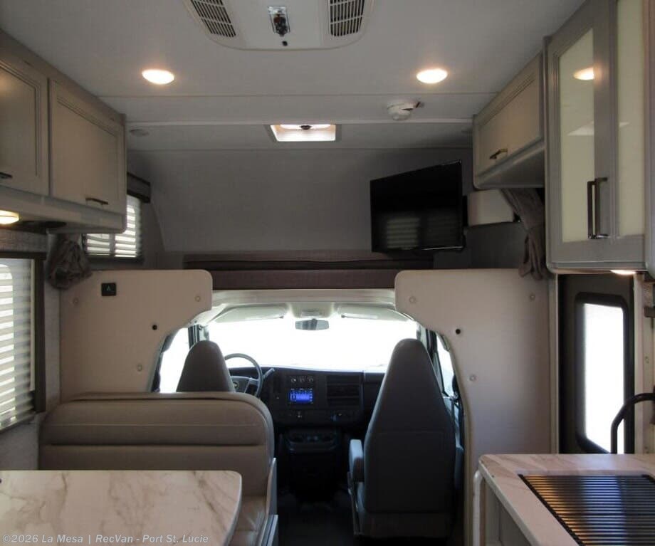 2025 Chateau 22Z-C by Thor Motor Coach from La Mesa | RecVan - Port St. Lucie in Port St. Lucie, Florida