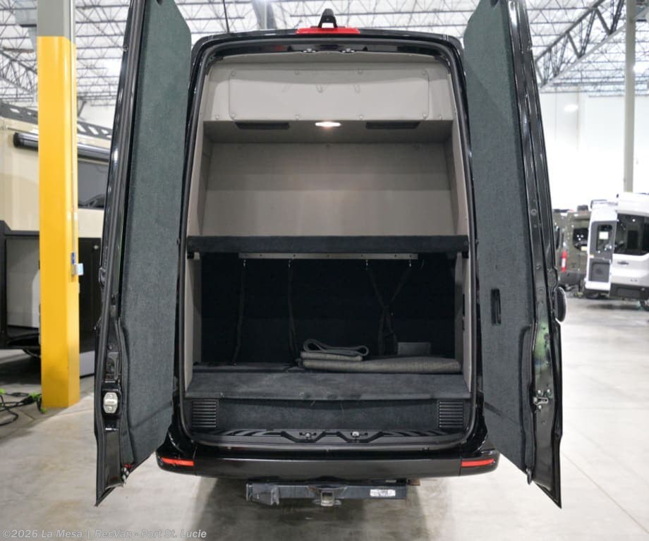 2020 Midwest DAYCRUISER D6 - Used Class B For Sale by La Mesa | RecVan - Port St. Lucie in Port St. Lucie, Florida