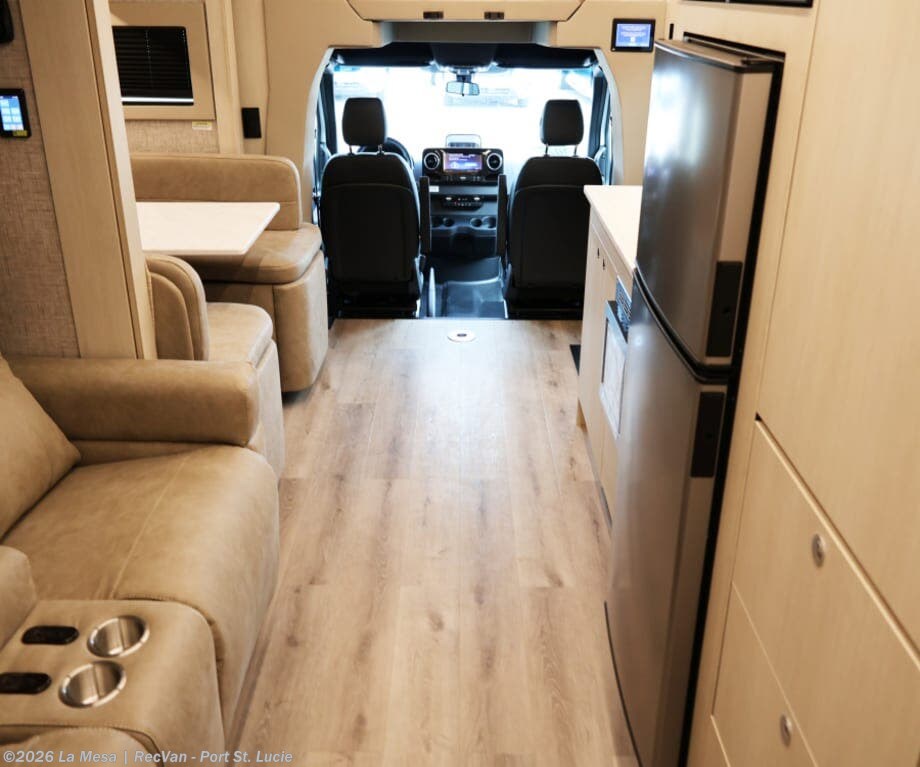 2027 Wayfarer 25RW by Tiffin from La Mesa | RecVan - Port St. Lucie in Port St. Lucie, Florida