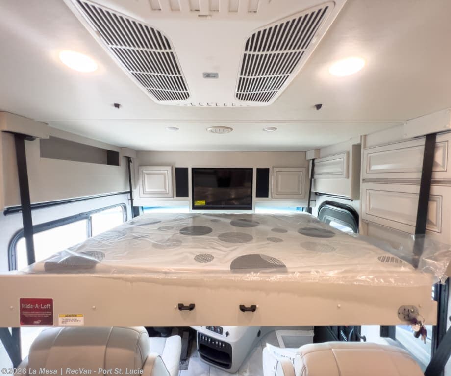 New 2026 Fleetwood Discovery 38W available in Port St. Lucie, Florida
