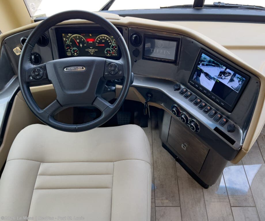 2022 Tiffin Phaeton 36SH - Used Class A For Sale by La Mesa | RecVan - Port St. Lucie in Port St. Lucie, Florida