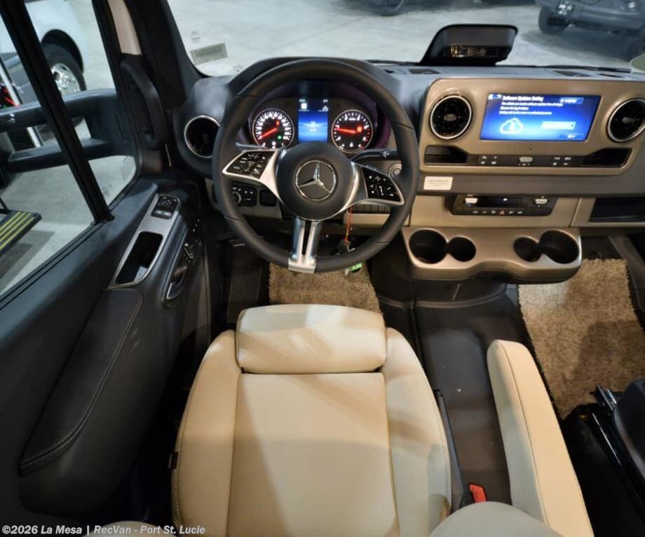 2026 Winnebago View WM524R - New Class C For Sale by La Mesa | RecVan - Port St. Lucie in Port St. Lucie, Florida