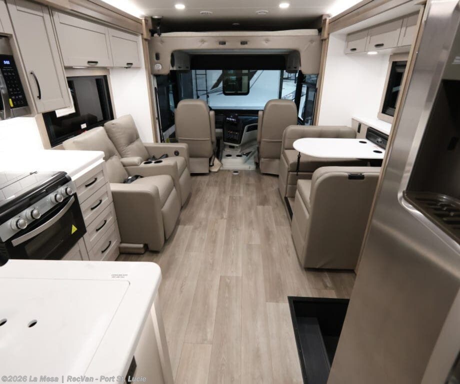 2027 Vision XL 31UL by Entegra Coach from La Mesa | RecVan - Port St. Lucie in Port St. Lucie, Florida