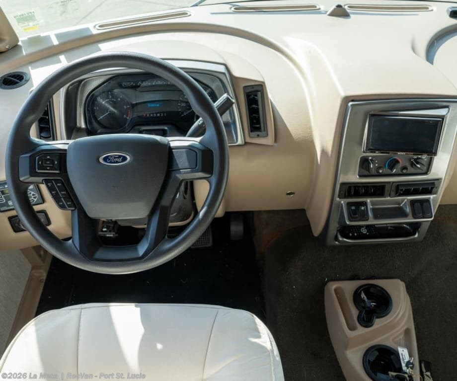 2021 Winnebago Adventurer 35F - Used Class A For Sale by La Mesa | RecVan - Port St. Lucie in Port St. Lucie, Florida