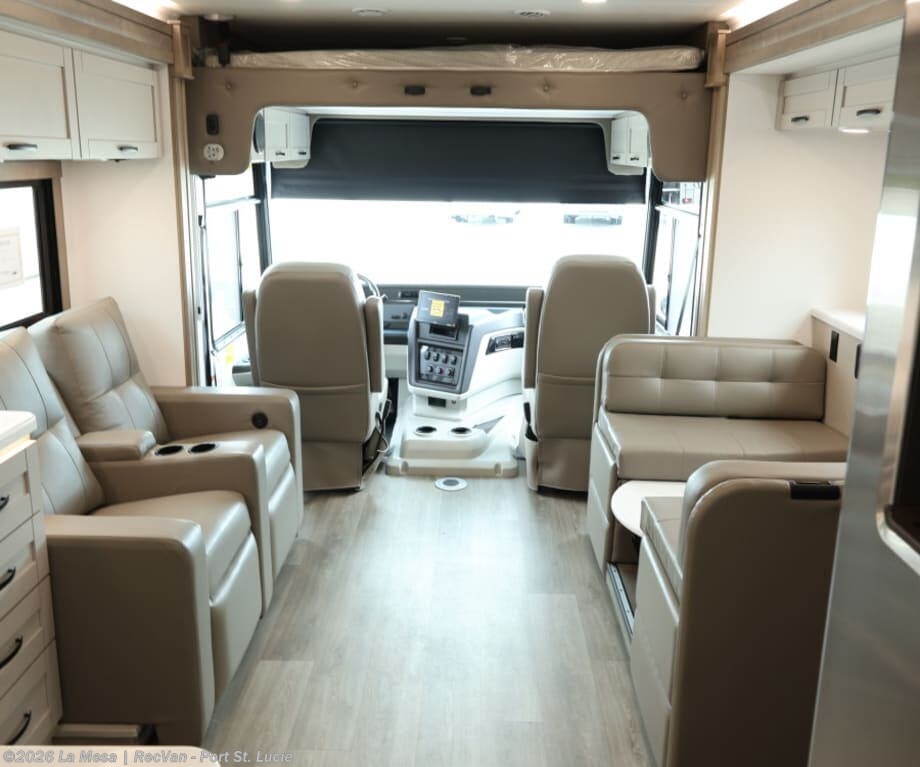 2027 Vision XL 31UL by Entegra Coach from La Mesa | RecVan - Port St. Lucie in Port St. Lucie, Florida