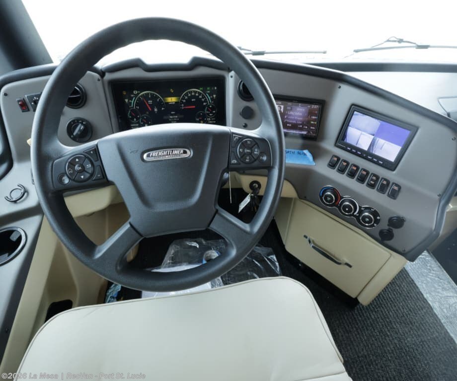 2022 Tiffin Allegro Red 37PA - Used Class A For Sale by La Mesa | RecVan - Port St. Lucie in Port St. Lucie, Florida
