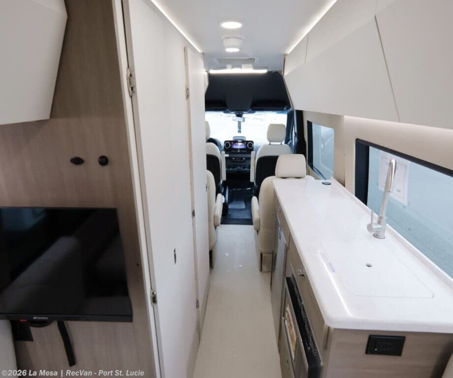 New 2027 Entegra Coach Insignia 24B-INS available in Port St. Lucie, Florida