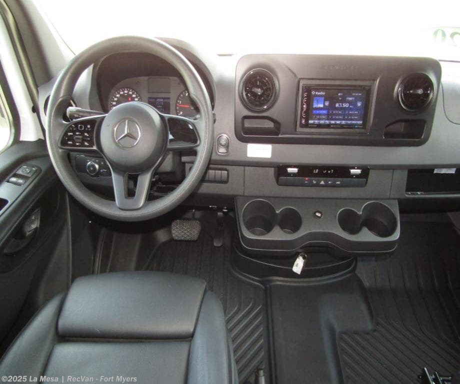 2020 Jayco Melbourne 24RP - Used Class C For Sale by La Mesa | RecVan - Fort Myers in Fort Myers, Florida