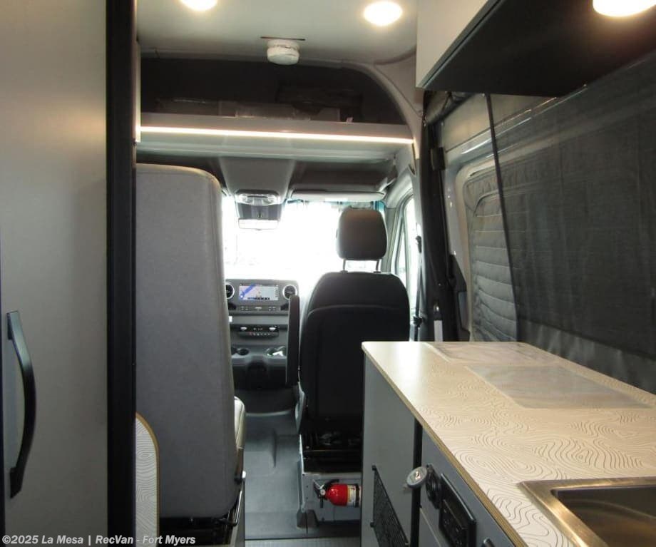 New 2025 Winnebago Revel BMB44E-2.5-1 available in Fort Myers, Florida