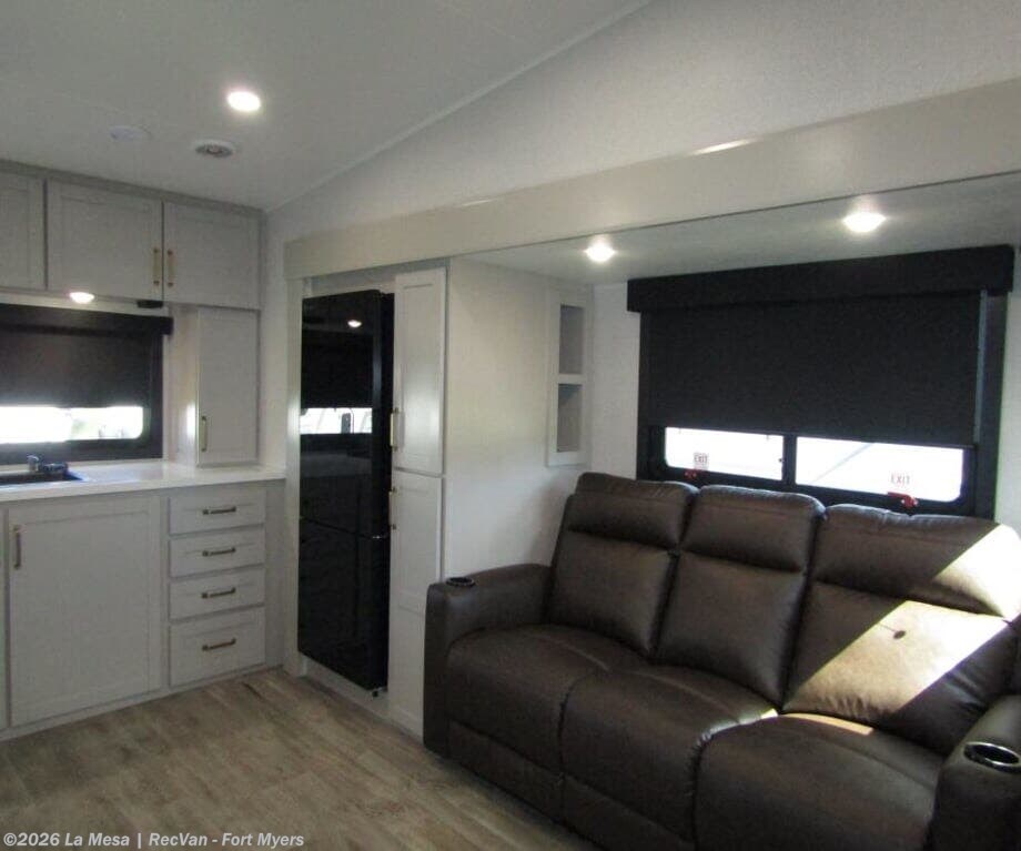 2026 Sundance 27MLOK by Heartland from La Mesa | RecVan - Fort Myers in Fort Myers, Florida