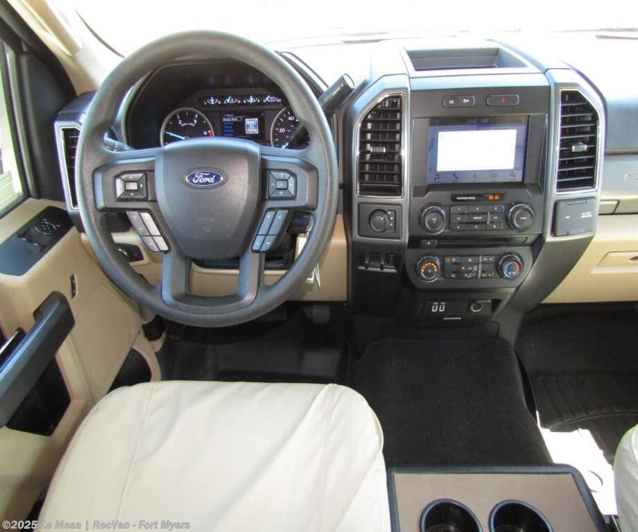 2019 Renegade RV Veracruz 35FWS - Used Class C For Sale by La Mesa | RecVan - Fort Myers in Fort Myers, Florida