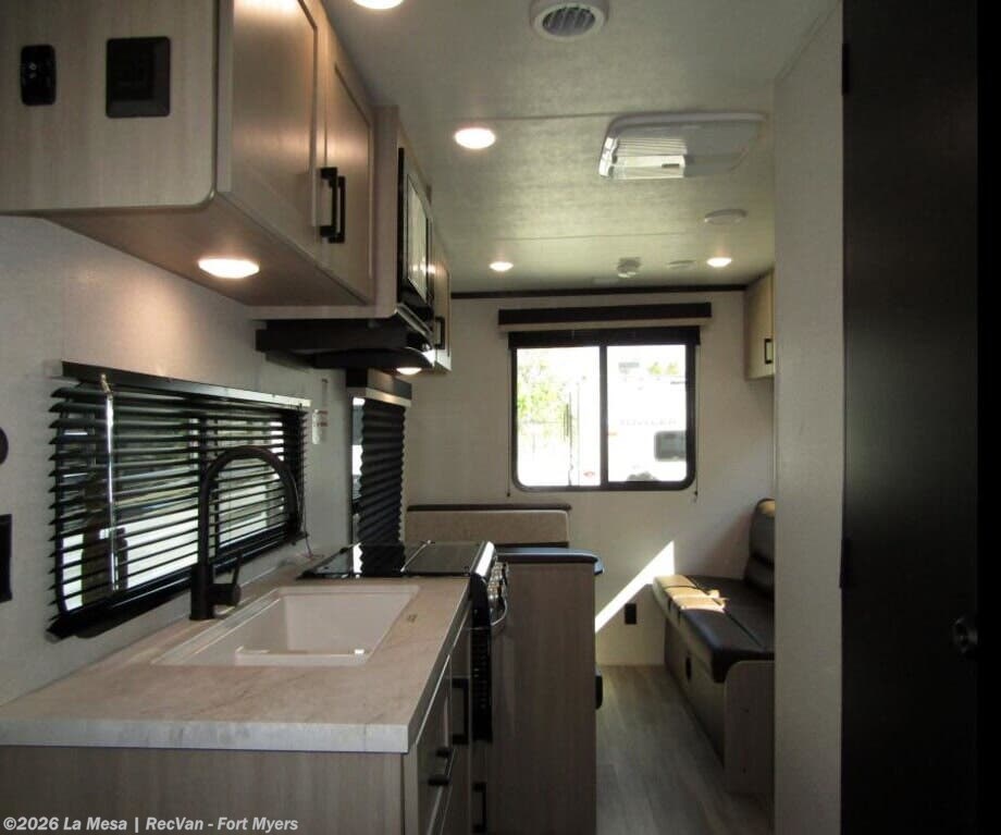 2026 Prowler 2100QB by Heartland from La Mesa | RecVan - Fort Myers in Fort Myers, Florida