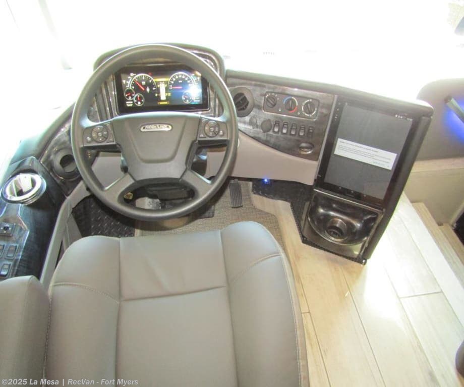 2022 Thor Motor Coach Tuscany 40RT - Used Class A For Sale by La Mesa | RecVan - Fort Myers in Fort Myers, Florida