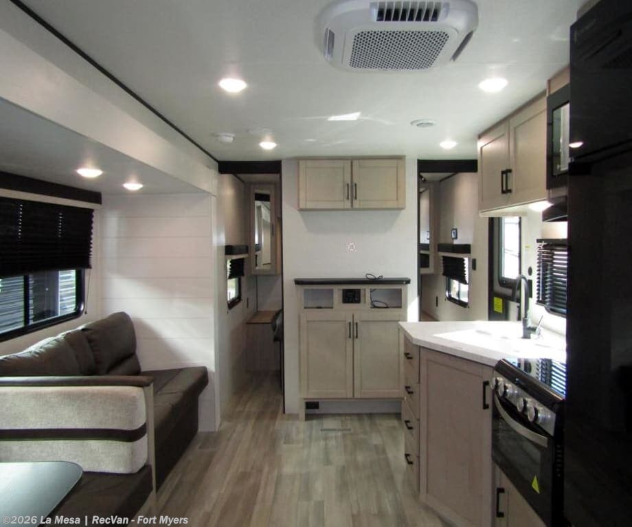 2026 Heartland Prowler 3202DSB - New Travel Trailer For Sale by La Mesa | RecVan - Fort Myers in Fort Myers, Florida