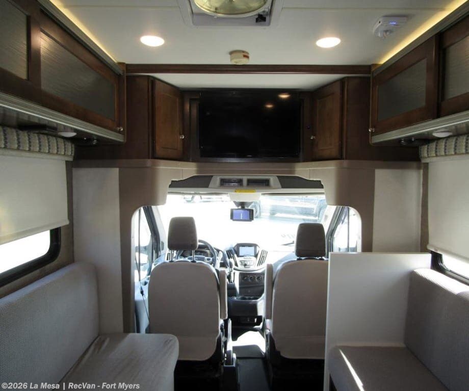 2019 Fuse WF423T by Winnebago from La Mesa | RecVan - Fort Myers in Fort Myers, Florida