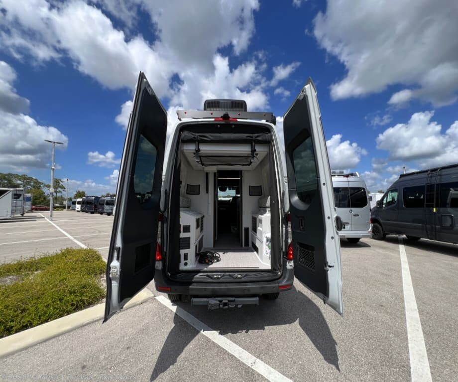 2026 Tiffin TIFFIN GH1-SE-BENCH - New Class B For Sale by La Mesa | RecVan - Fort Myers in Fort Myers, Florida