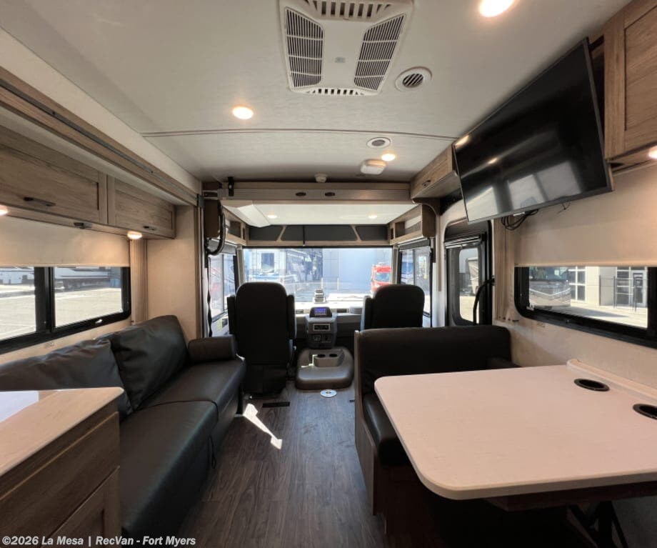 2025 Vista 29NP by Winnebago from La Mesa | RecVan - Fort Myers in Fort Myers, Florida