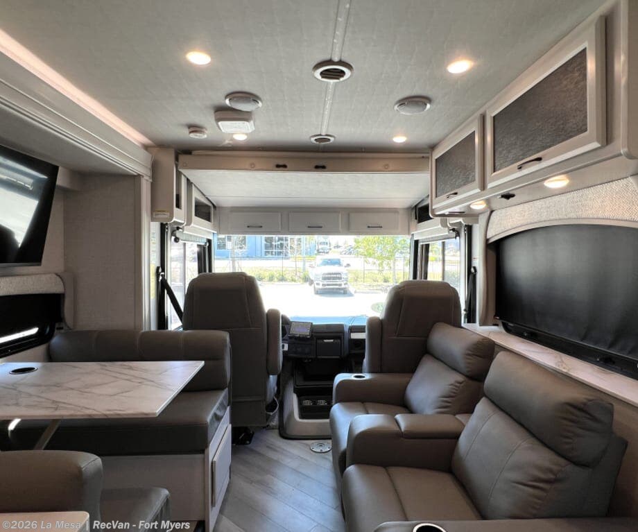 2025 Fortis 33HB by Fleetwood from La Mesa | RecVan - Fort Myers in Fort Myers, Florida