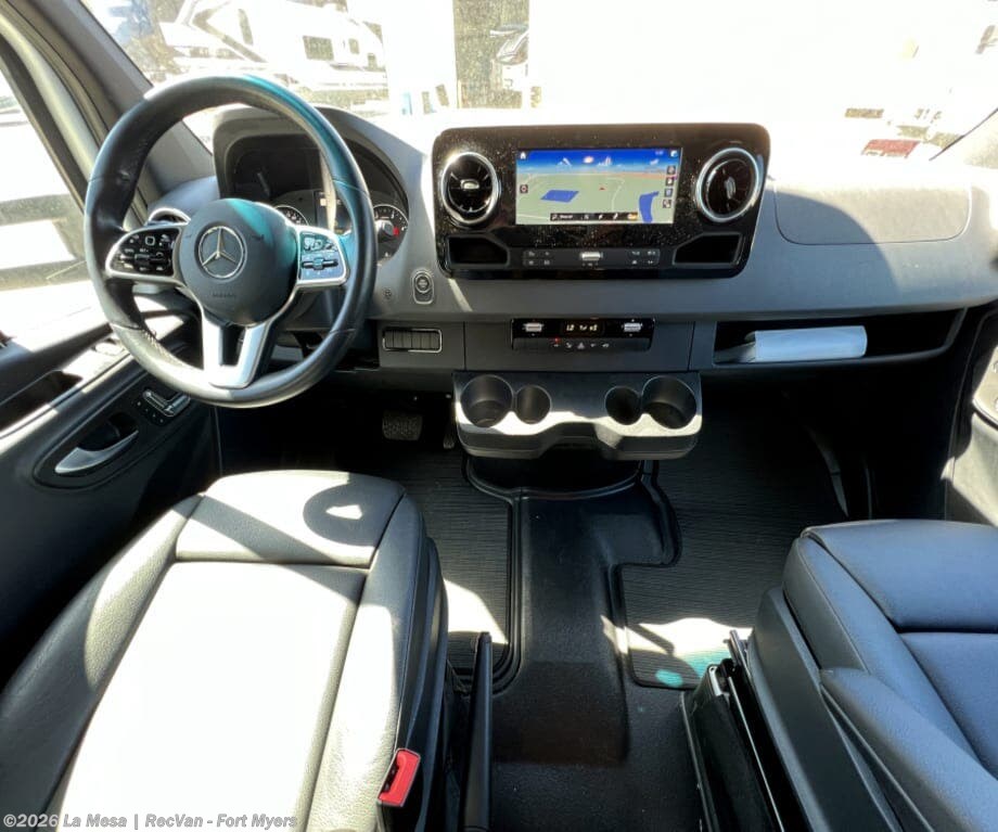 2022 Tiffin Wayfarer 25LW - Used Class C For Sale by La Mesa | RecVan - Fort Myers in Fort Myers, Florida