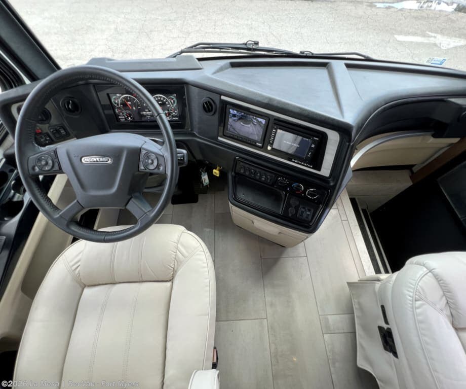 2020 Newmar Ventana 3709 - Used Class A For Sale by La Mesa | RecVan - Fort Myers in Fort Myers, Florida