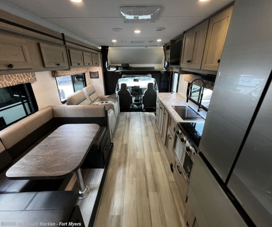 2025 Sunseeker 3010DSF by Forest River from La Mesa | RecVan - Fort Myers in Fort Myers, Florida