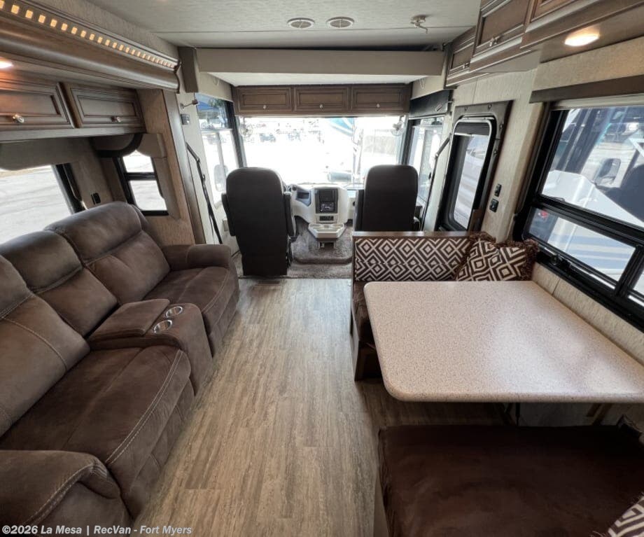 2019 BAYSTAR SPORT 3014 by Newmar from La Mesa | RecVan - Fort Myers in Fort Myers, Florida
