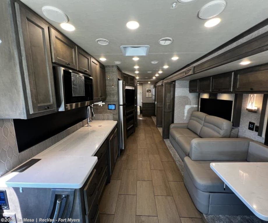 Used 2023 Tiffin Allegro 36UA available in Fort Myers, Florida