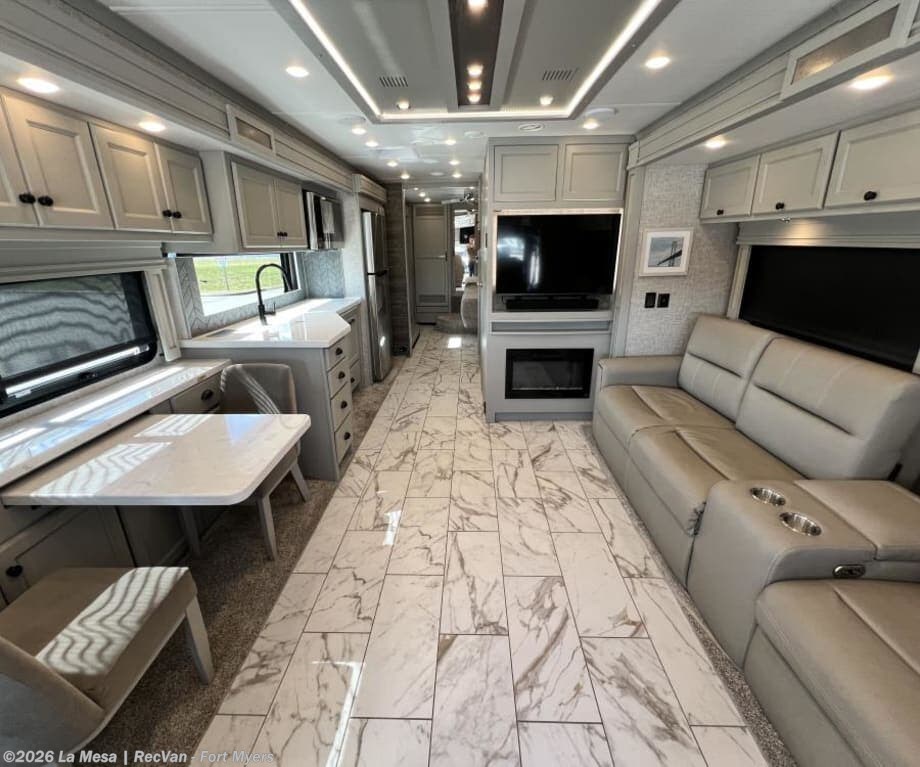 2025 Allegro Red 33AA by Tiffin from La Mesa | RecVan - Fort Myers in Fort Myers, Florida