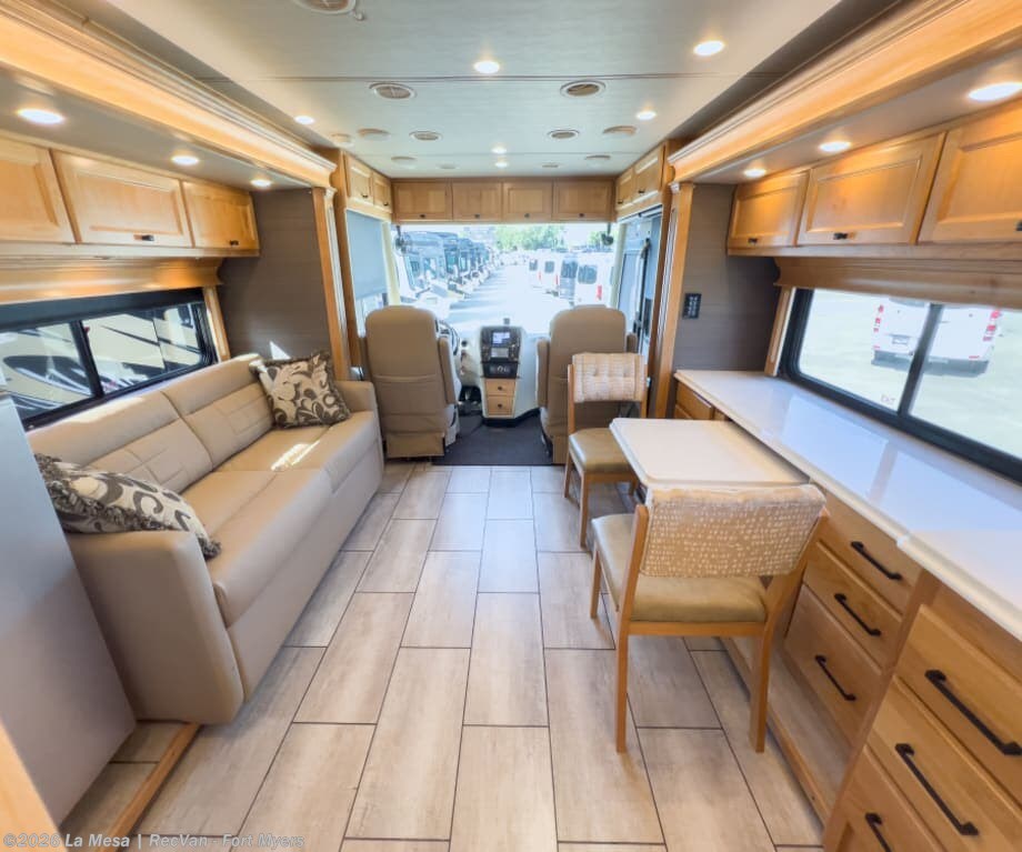 2022 BREEZE 33BR by Tiffin from La Mesa | RecVan - Fort Myers in Fort Myers, Florida